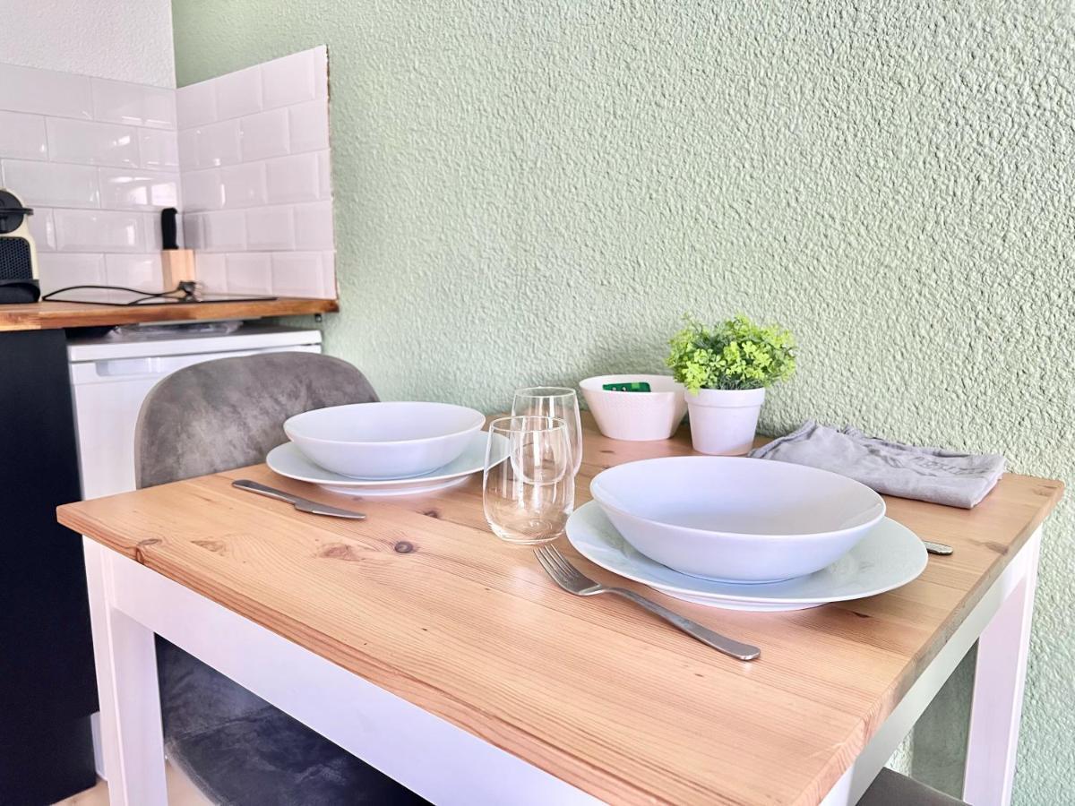 Apartamento Le Mélusine , à 50m de la gare de Poitiers Exterior foto